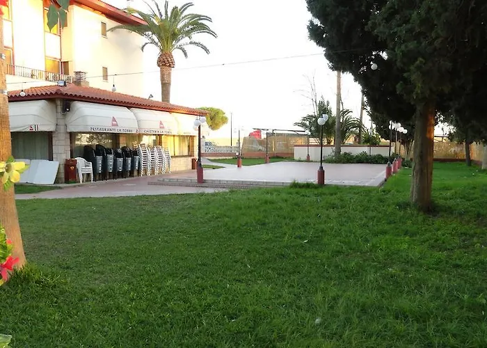 Отель La Torre Миахадас