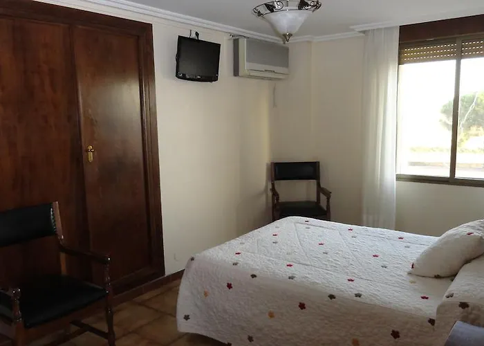 Отель La Torre Миахадас